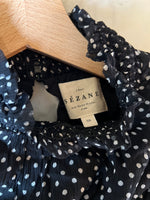 Charger l&#39;image dans la galerie, Robe Sezane en soie noire à pois
