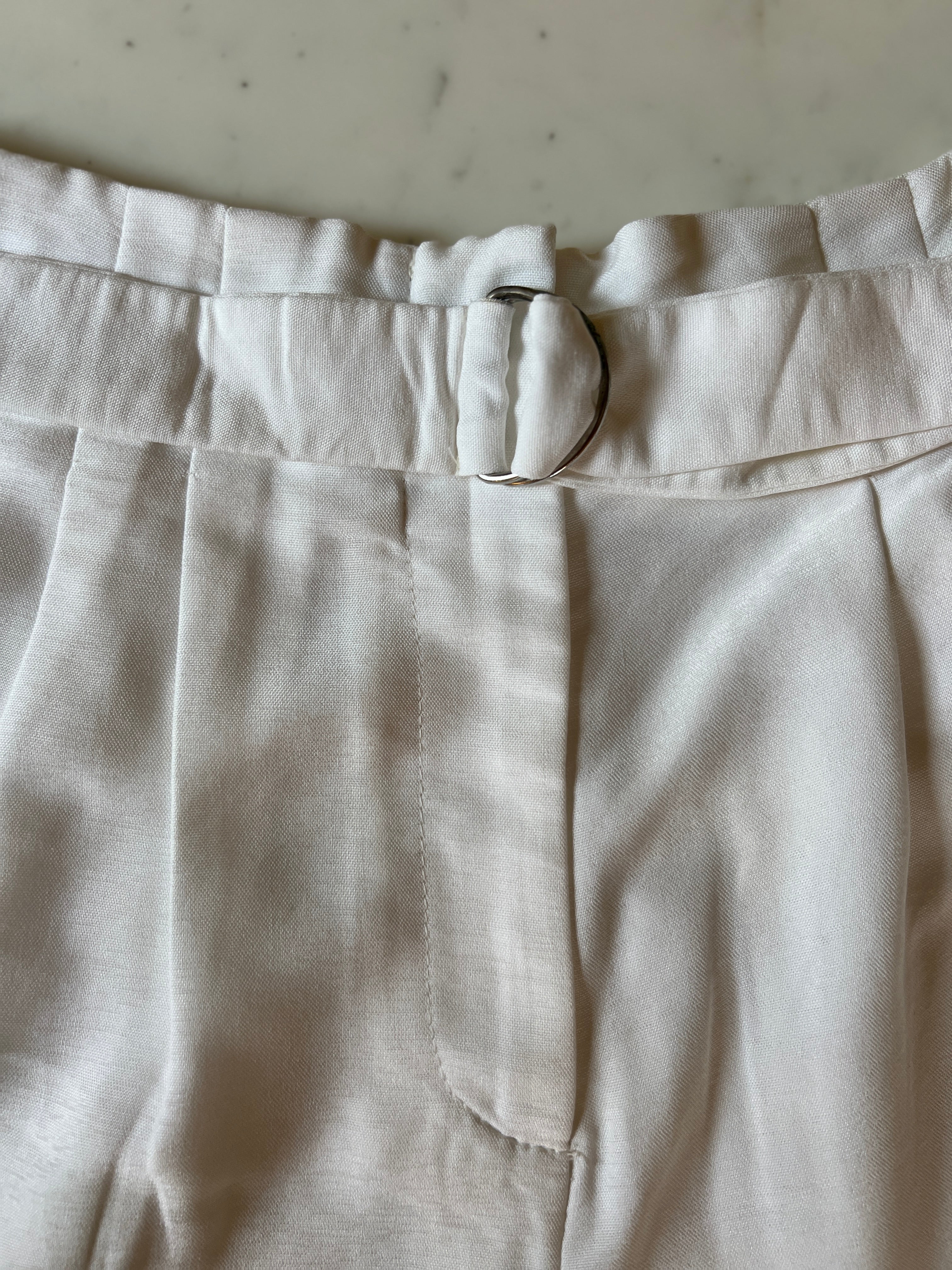 Short H&M blanc taille haute