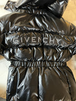 Charger l'image dans la galerie, Aurianne Sinacola - Doudoune Givenchy noire brillante T.6 ans
