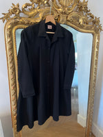 Charger l'image dans la galerie, Songe Lab - Robe noire à boutons
