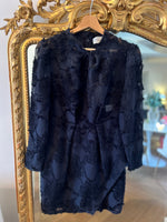 Charger l&#39;image dans la galerie, Berenice - Robe bleu marine plume
