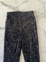 Charger l'image dans la galerie, Aurianne Sinacola - Primark pantalon pailleté noir évasé

