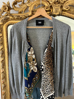 Charger l'image dans la galerie, Aurianne Sinacola - Dolce&amp;Gabbana Gilet gris léopard
