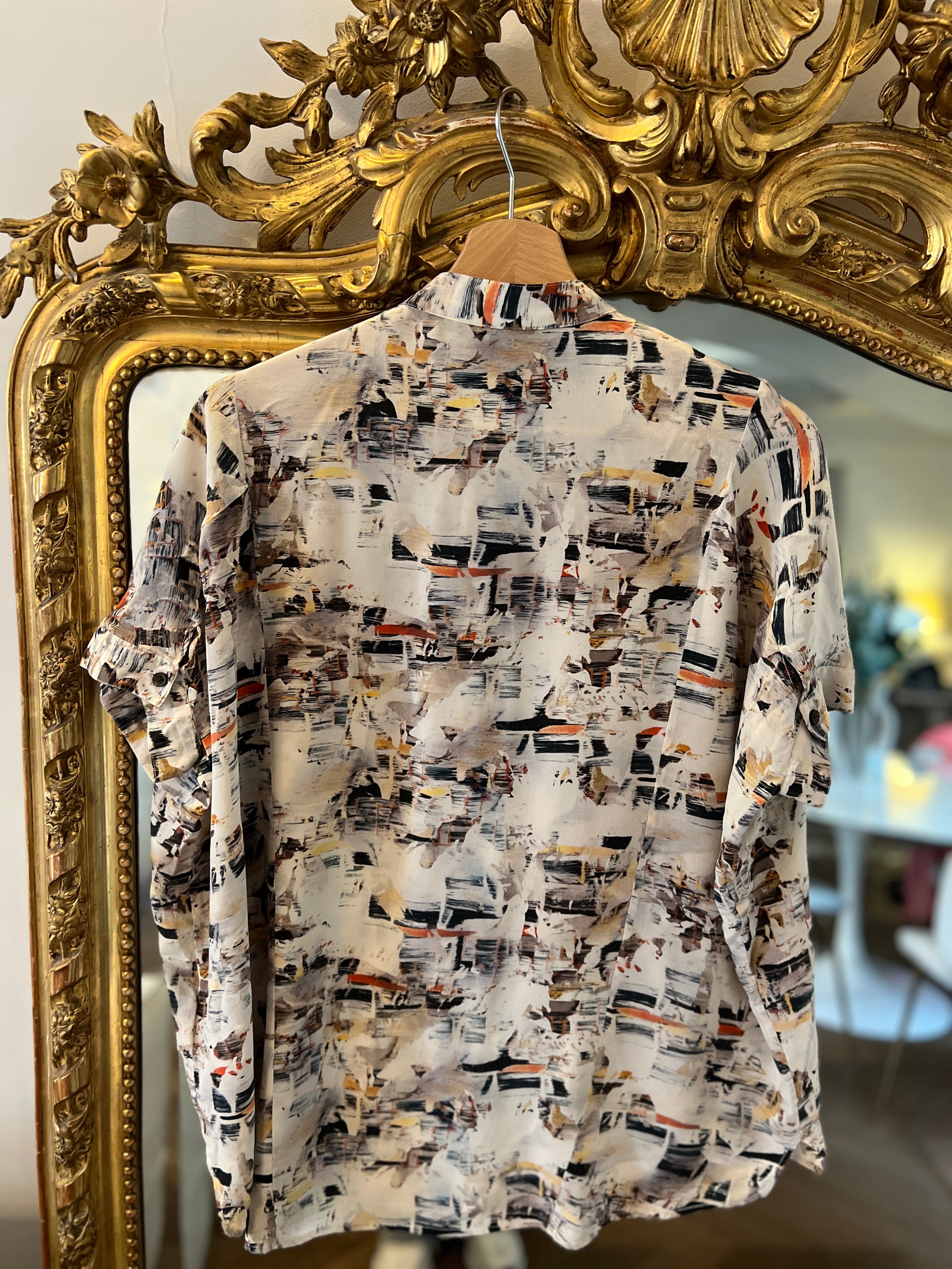 All Saints - Chemise en soie manches courtes à motifs