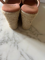 Charger l'image dans la galerie, Castaner - Espadrilles dorées P.37
