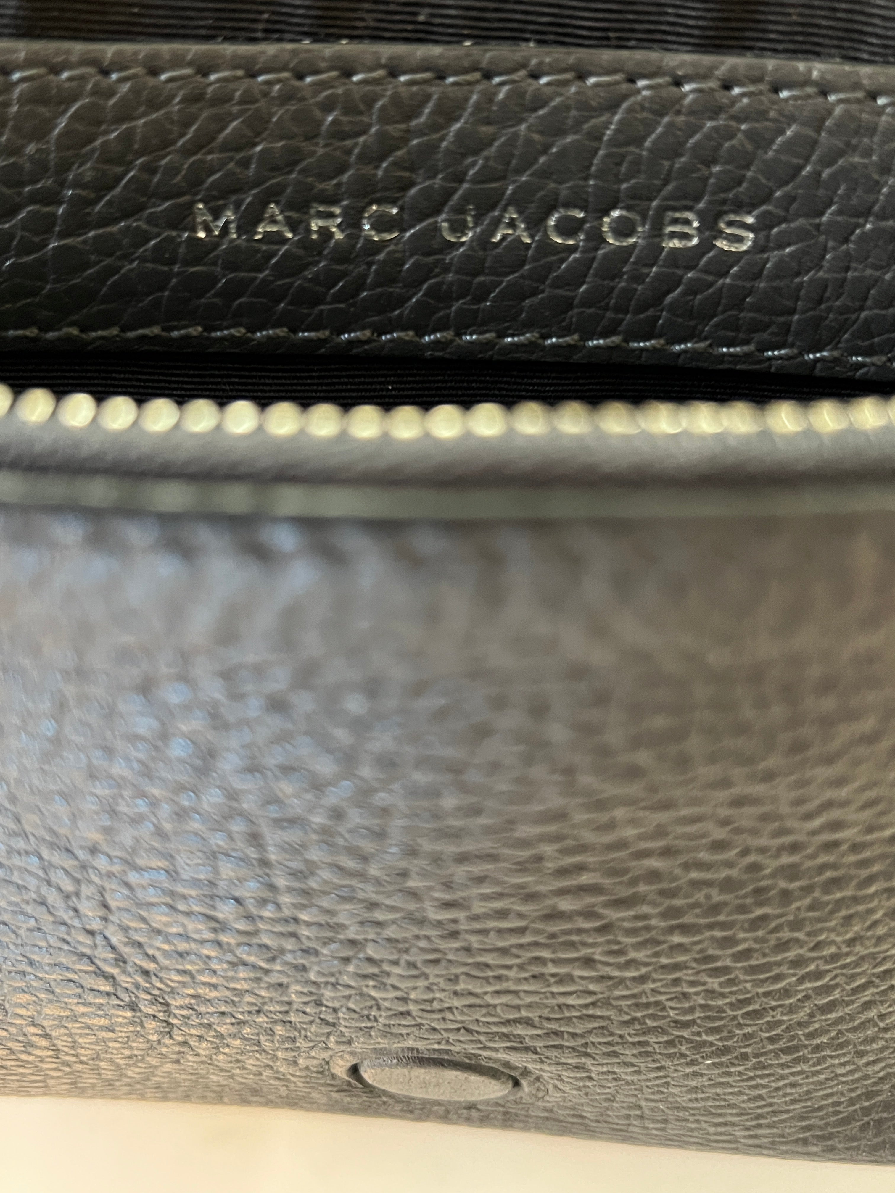 Noémie Lenoir Sac Marc Jacobs gris