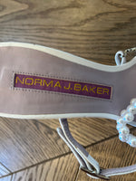 Charger l'image dans la galerie, Sandales à talons Norma J. Baker blanches
