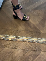 Charger l&#39;image dans la galerie, Sandales à talons Valentino Garavani Vlogo
