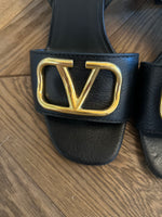 Charger l&#39;image dans la galerie, Sandales à talons Valentino Garavani Vlogo

