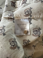 Charger l'image dans la galerie, Sézane - Chemise en soie beige l'appartement Sézane
