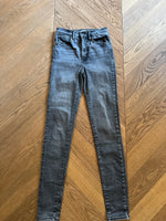 Charger l&#39;image dans la galerie, Levis - Jean slim noir Mile High super skinny

