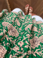 Charger l'image dans la galerie, Ba&amp;sh - Top vert et beige
