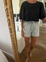 Charger l'image dans la galerie, Sézane - Blouse en soie noire
