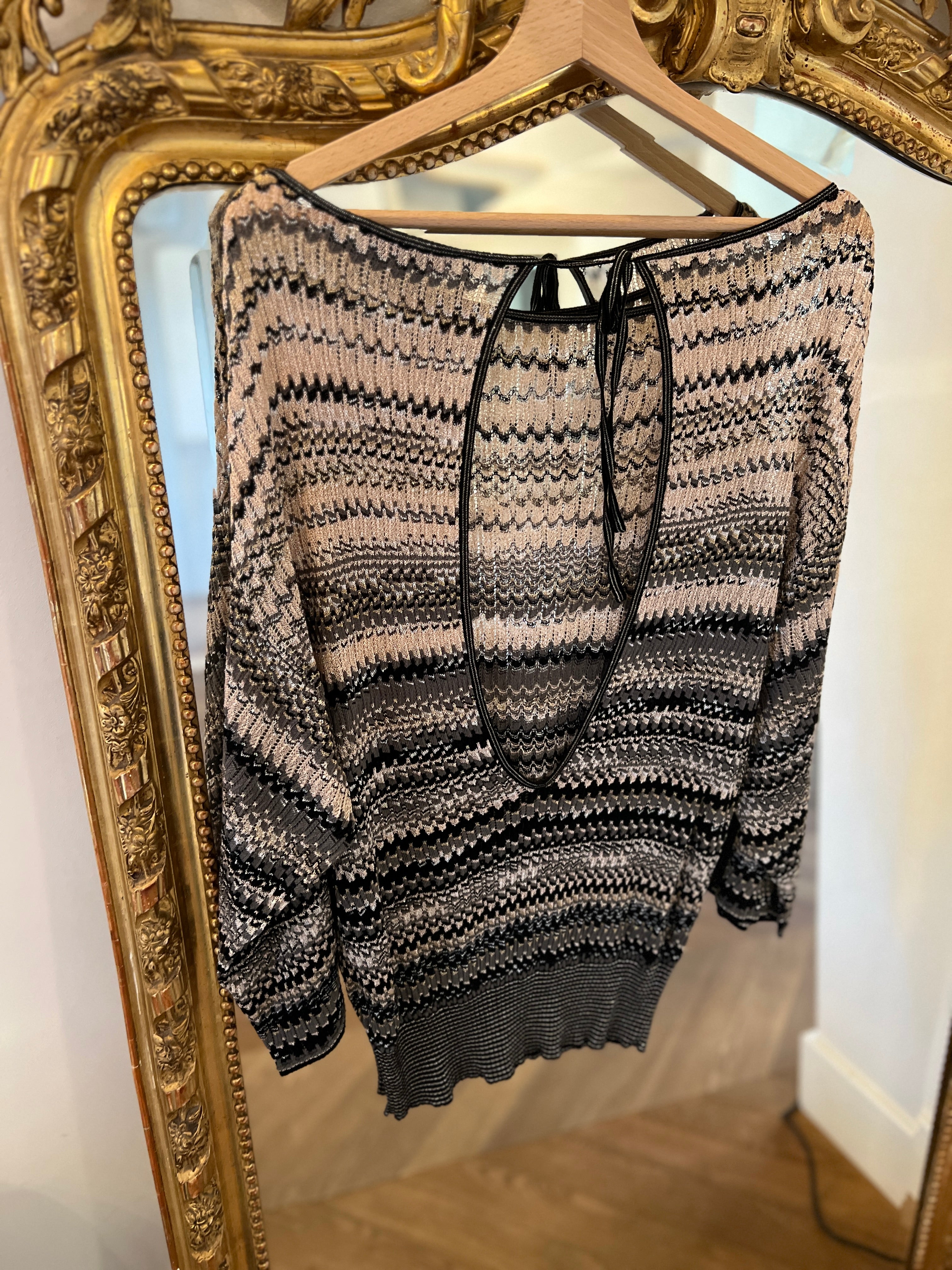 Noémie Lenoir Top blouse Missoni irisé rose et noir