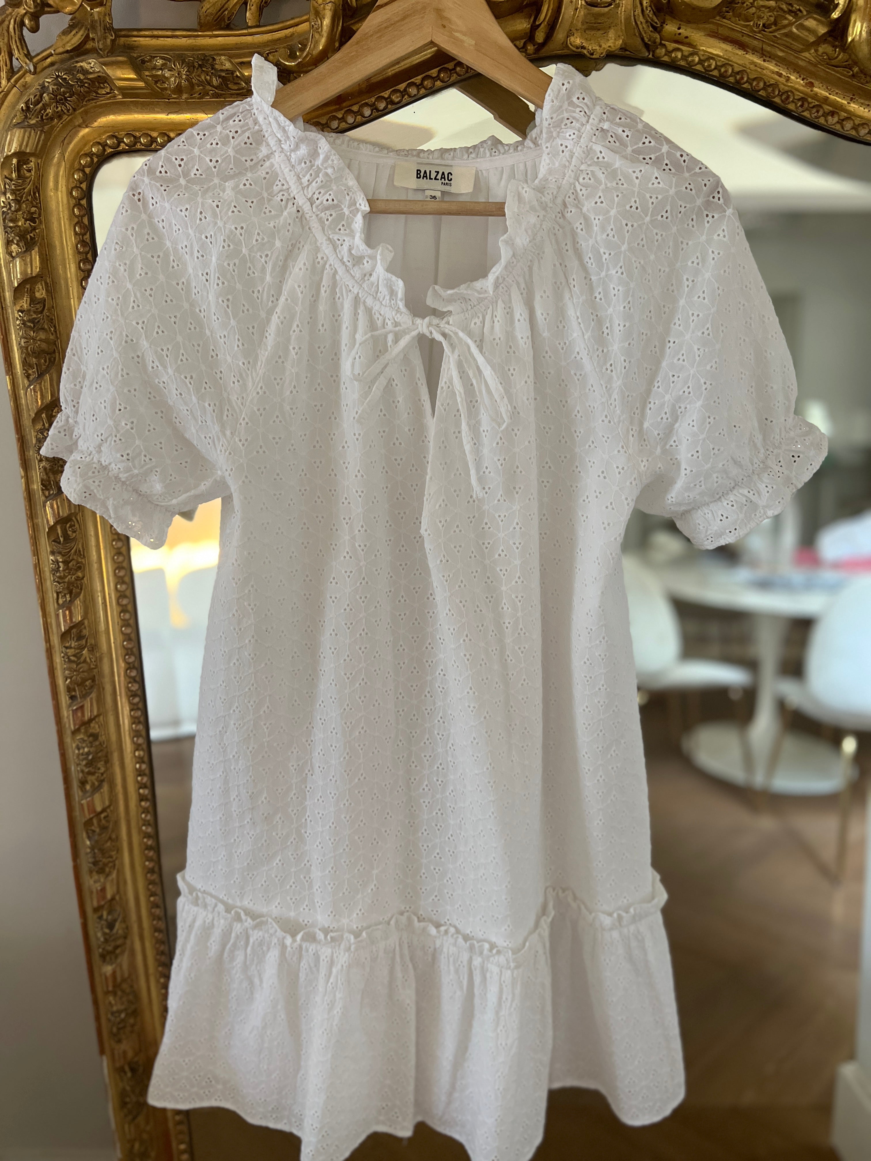 Robe brodée Balzac Paris
Sorbet blanc