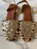 Charger l&#39;image dans la galerie, Sandales dorées Couleur Poupre
