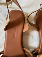 Charger l&#39;image dans la galerie, Sandales dorées Couleur Poupre
