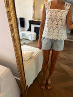 Charger l&#39;image dans la galerie, Top Maje brodé décolleté carré
