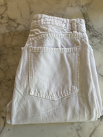 Charger l'image dans la galerie, Zara - Jean blanc évasé bis 38
