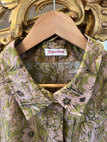 Charger l'image dans la galerie, Topolina - Chemise large kaki à fleurs

