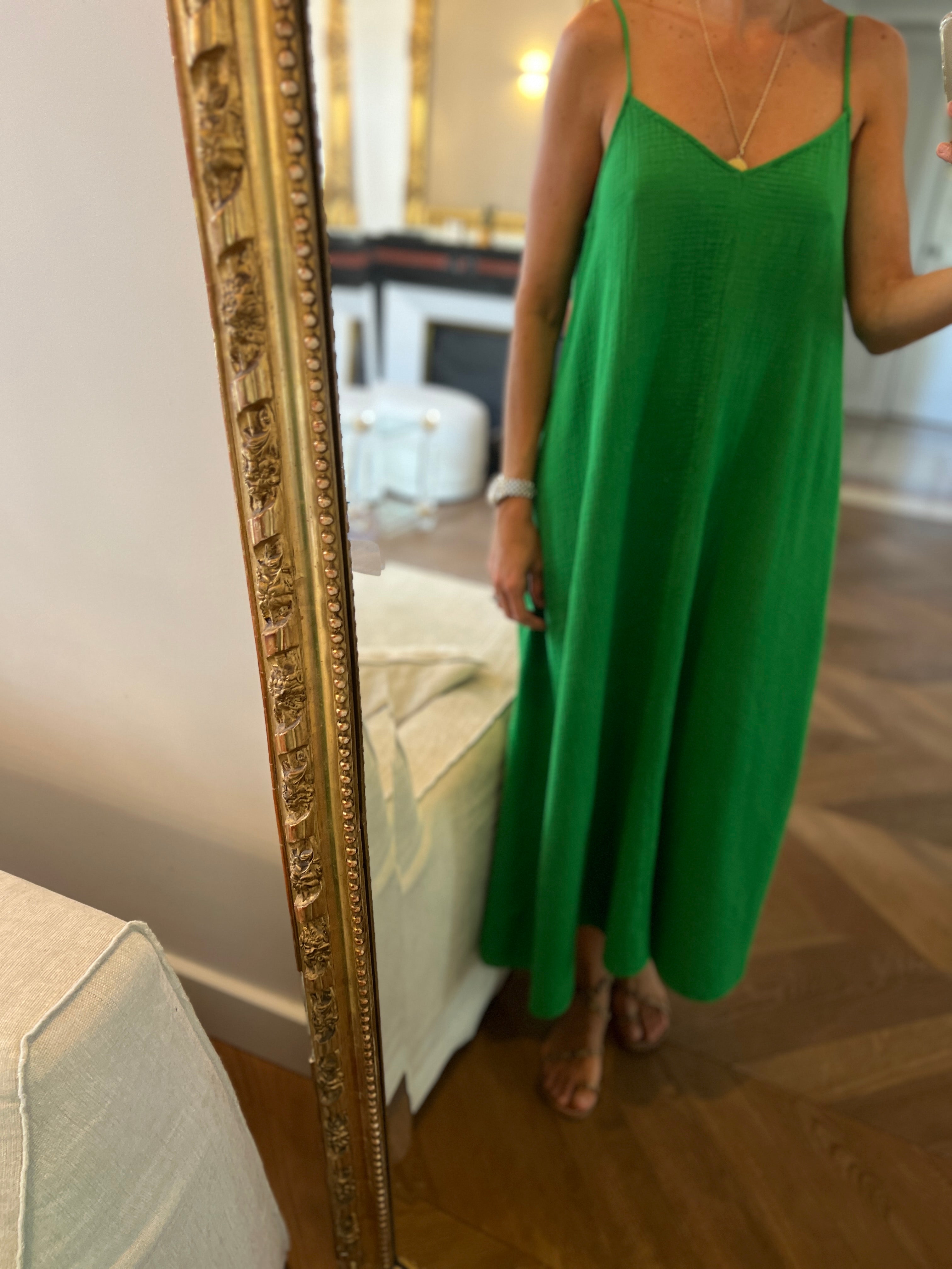 Ariane Brodier Robe longue verte .Object