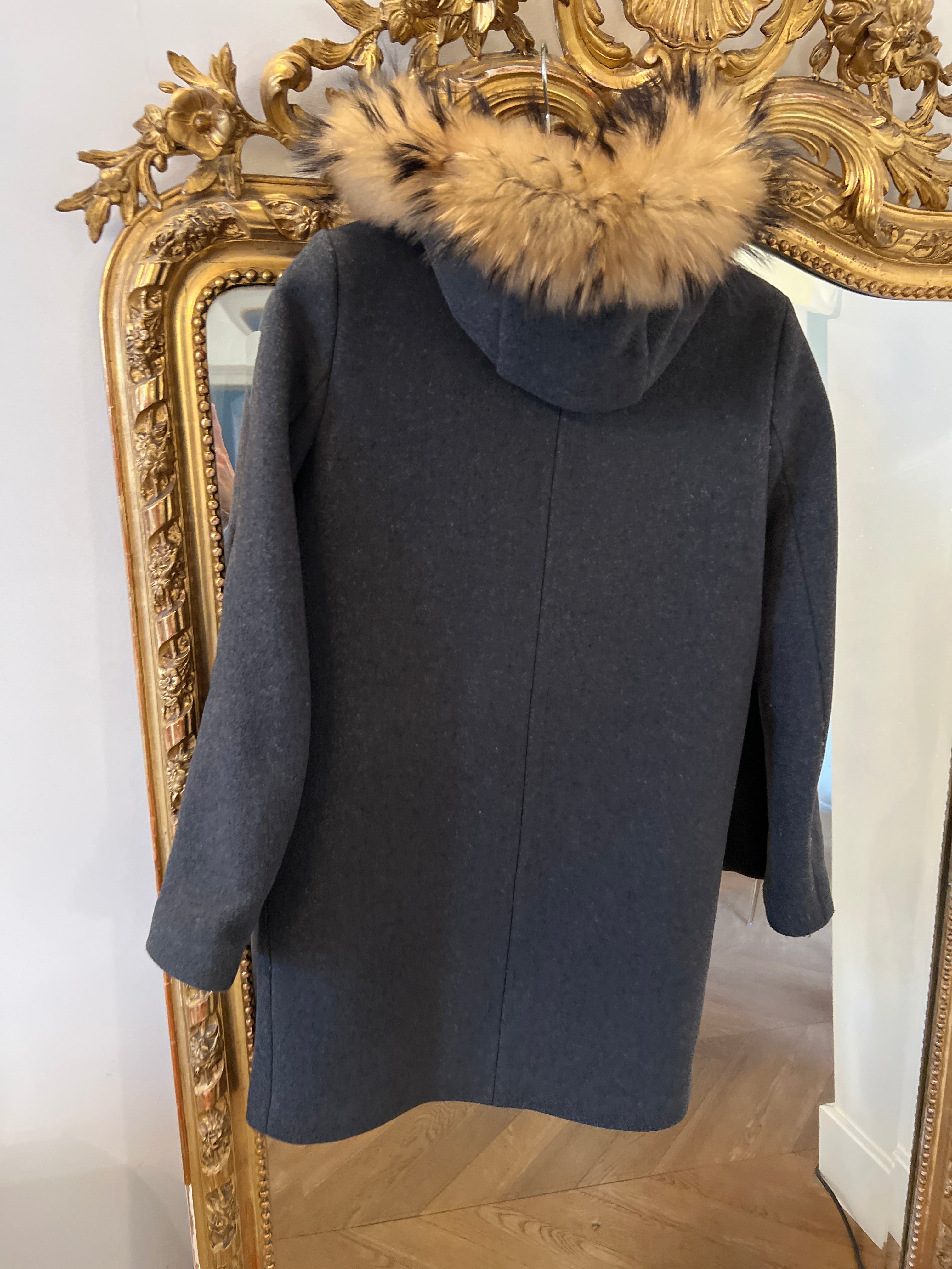 Manteau Sandro gris capuche fourrure