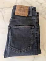 Charger l'image dans la galerie, American Vintage - Jean slim gris
