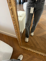 Charger l'image dans la galerie, Zara - Jean gris large Neuf
