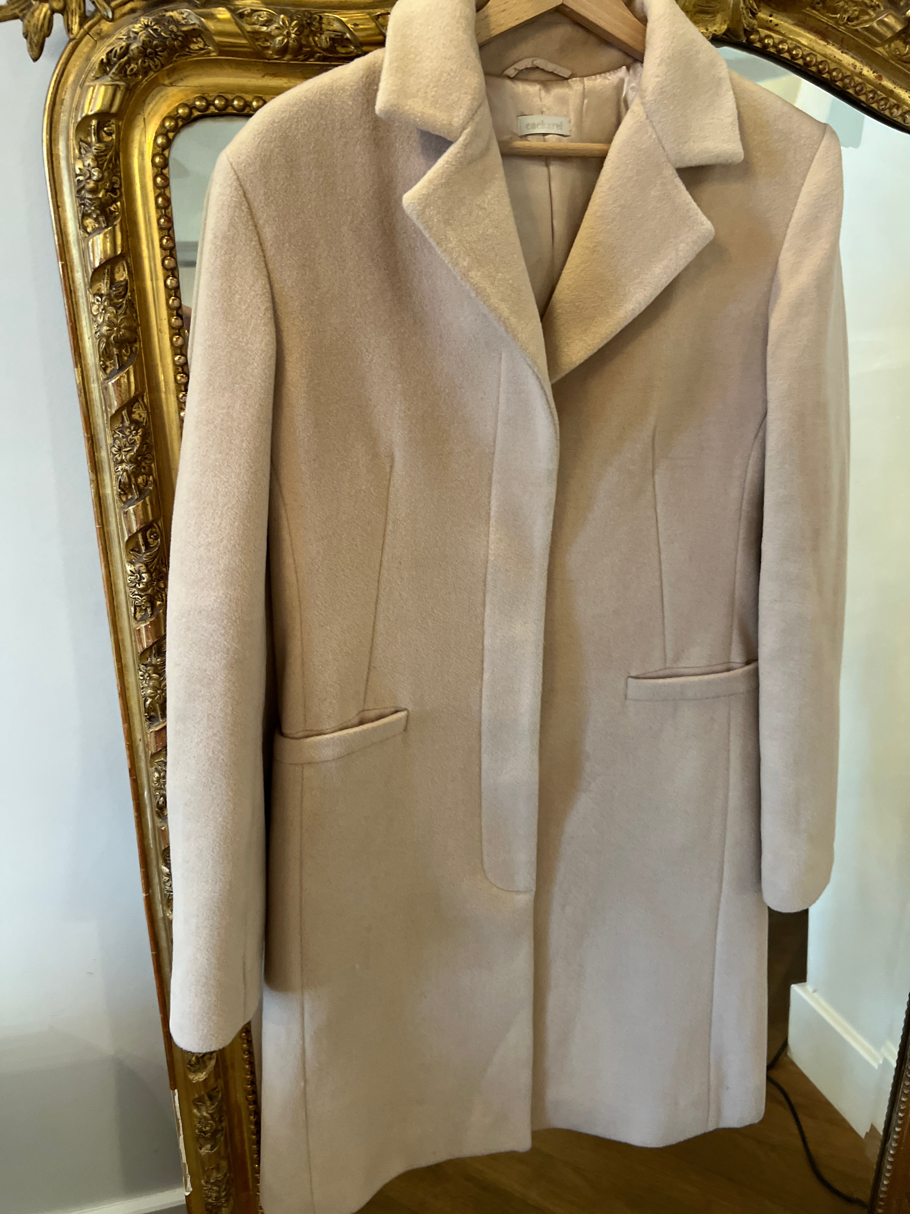 Manteau Cacharel en laine rose pale