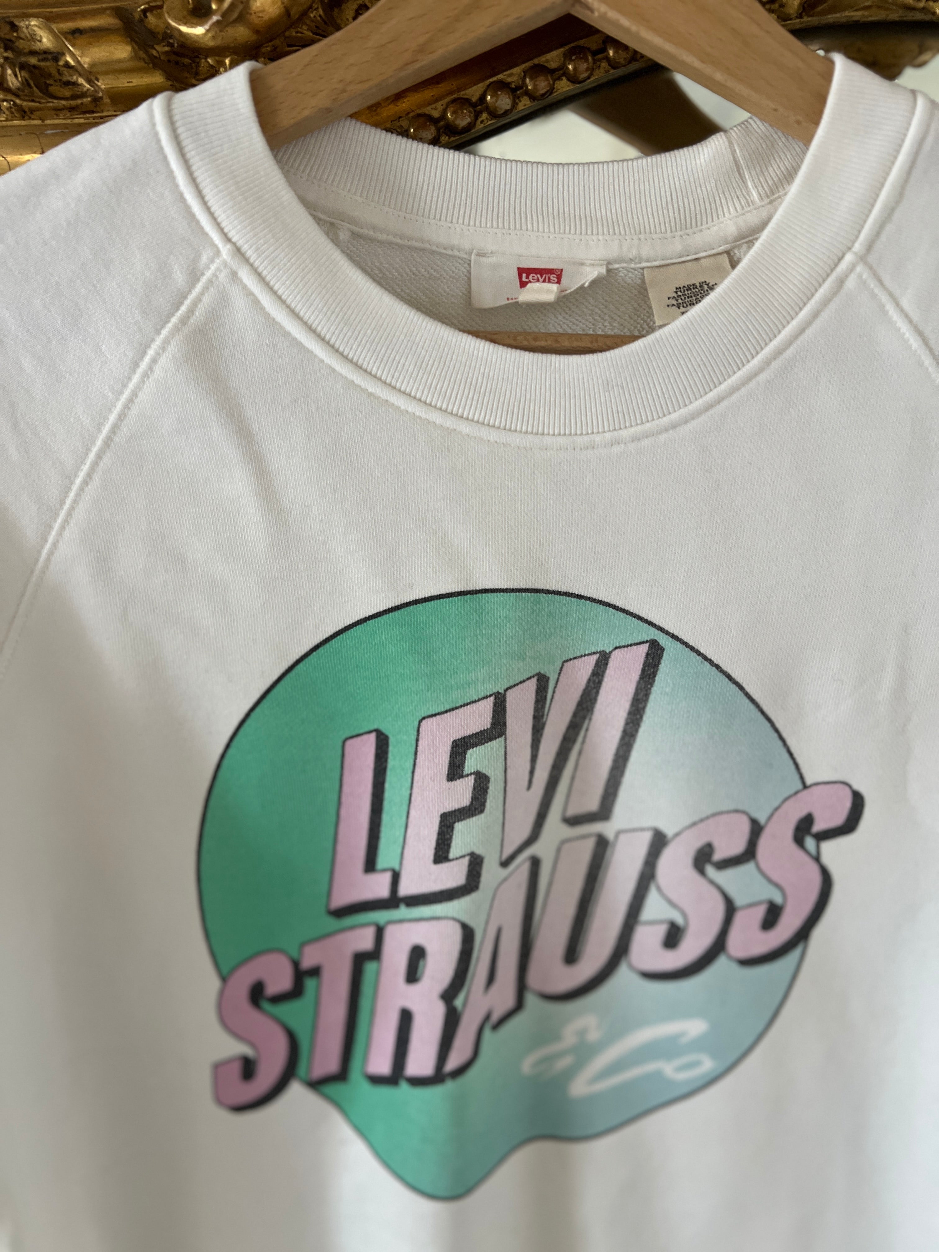 Sweat Levis Strauss