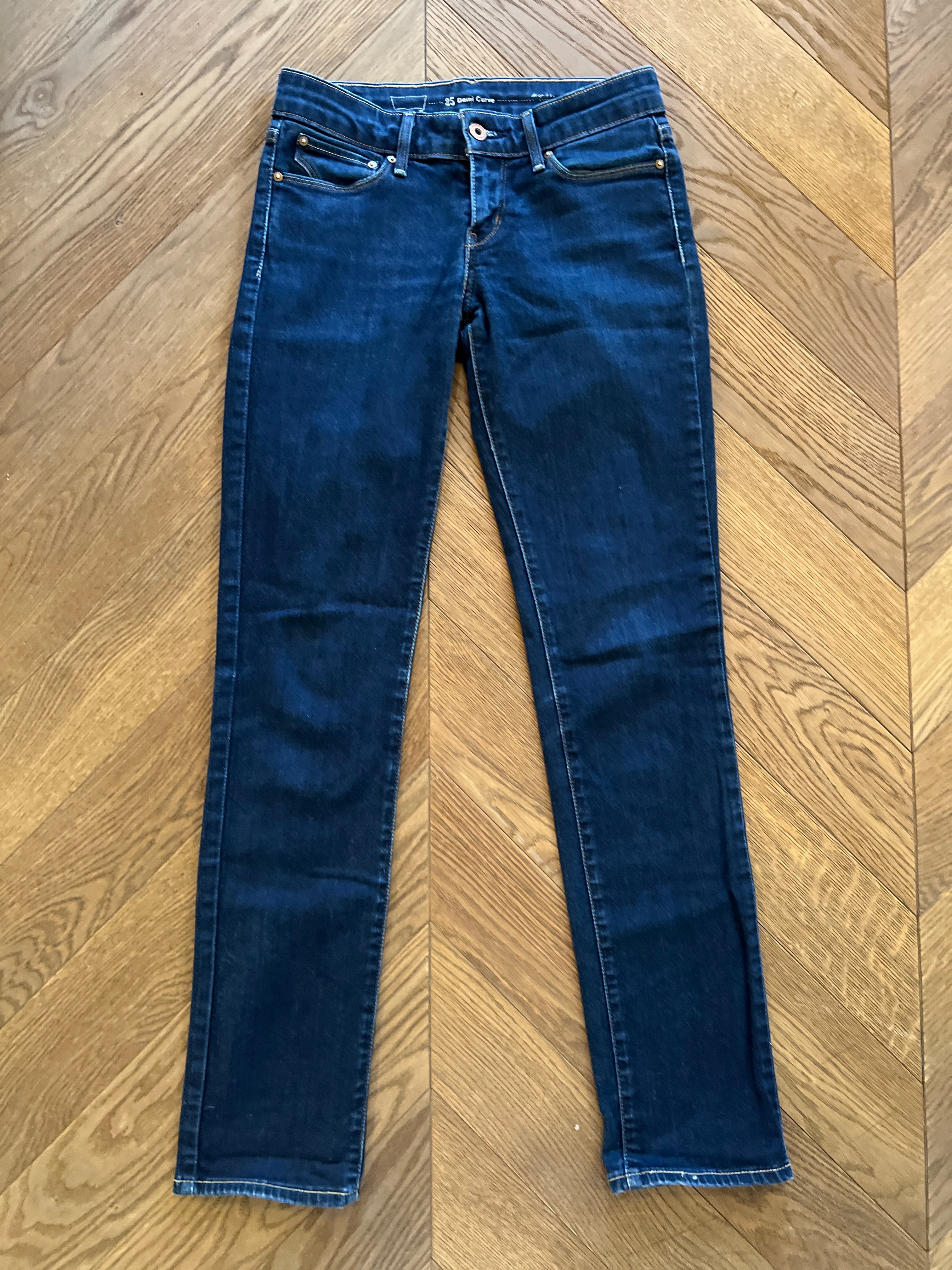 Jean Levis brut demi curve