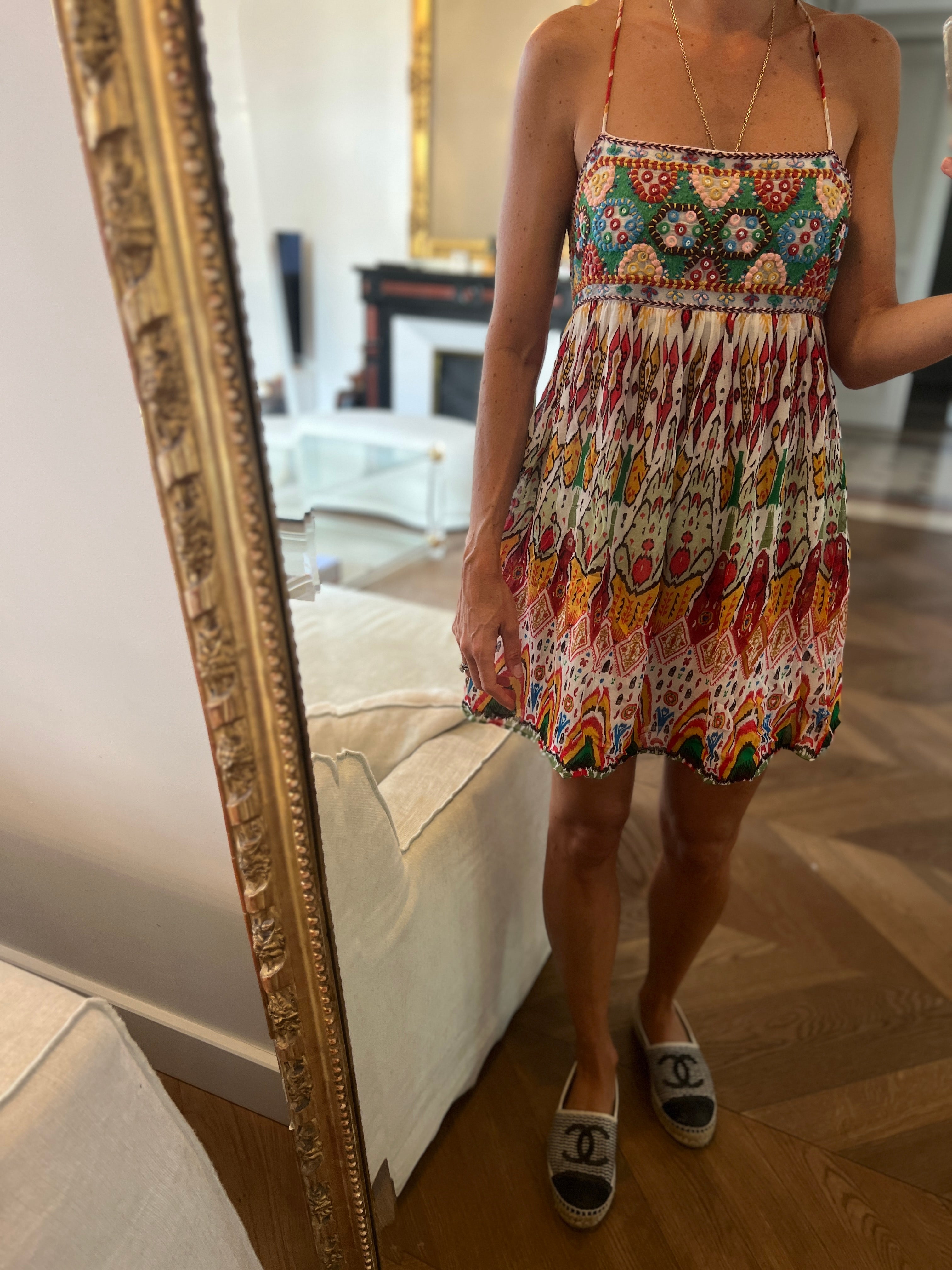 Ariane Brodier Robe à bretelles dos croisé Zara colorée