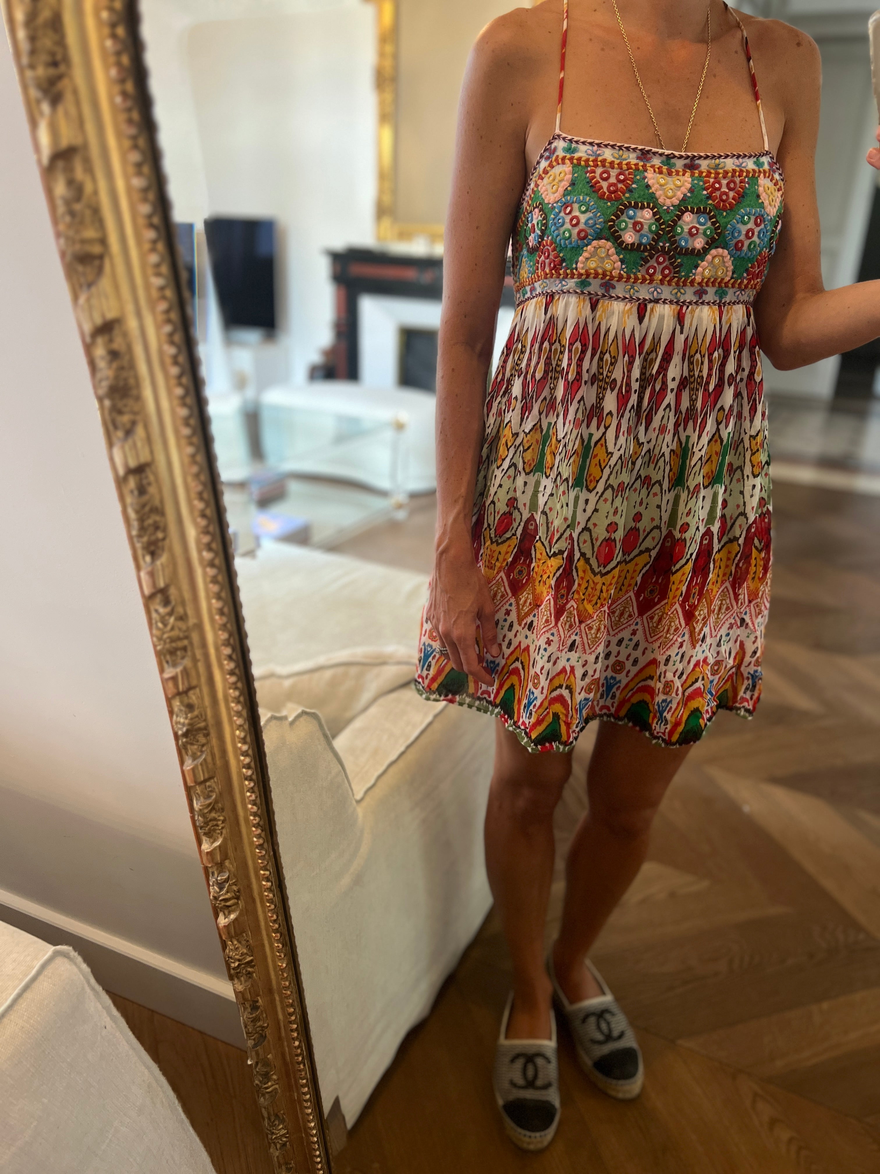 Ariane Brodier Robe à bretelles dos croisé Zara colorée