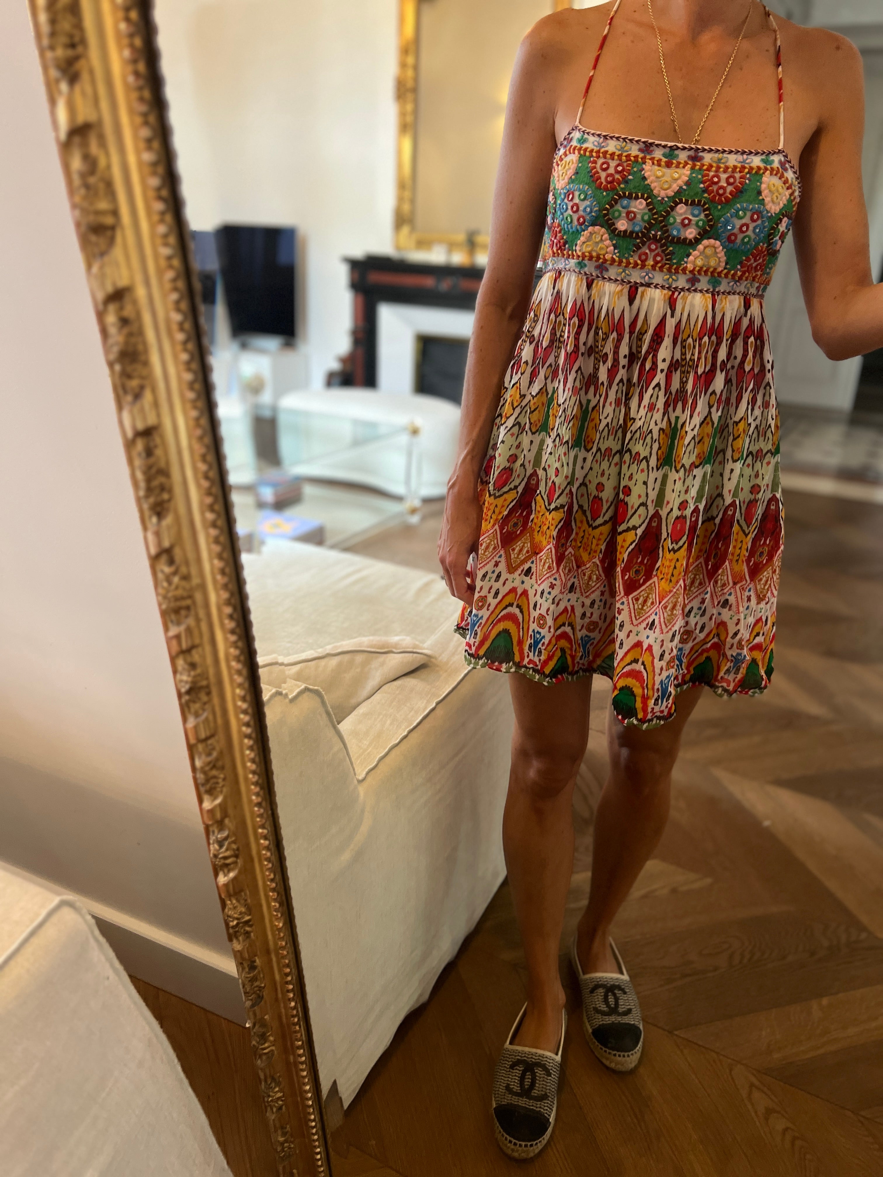 Ariane Brodier Robe à bretelles dos croisé Zara colorée