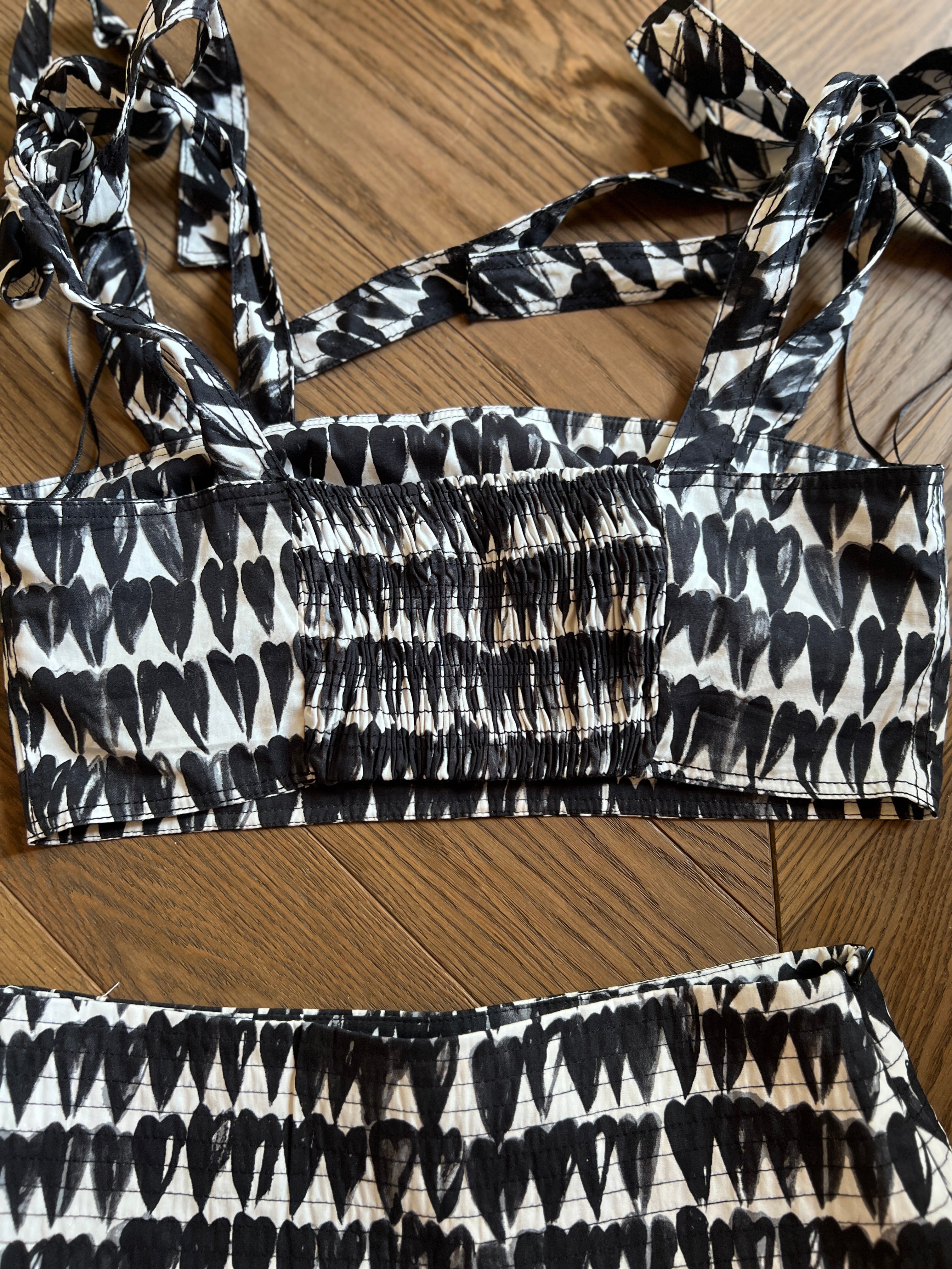 Ariane Brodier Ensemble Zara crop top et jupe longue