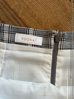 Charger l&#39;image dans la galerie, Kookai - Jupe à carreaux trapèze grise
