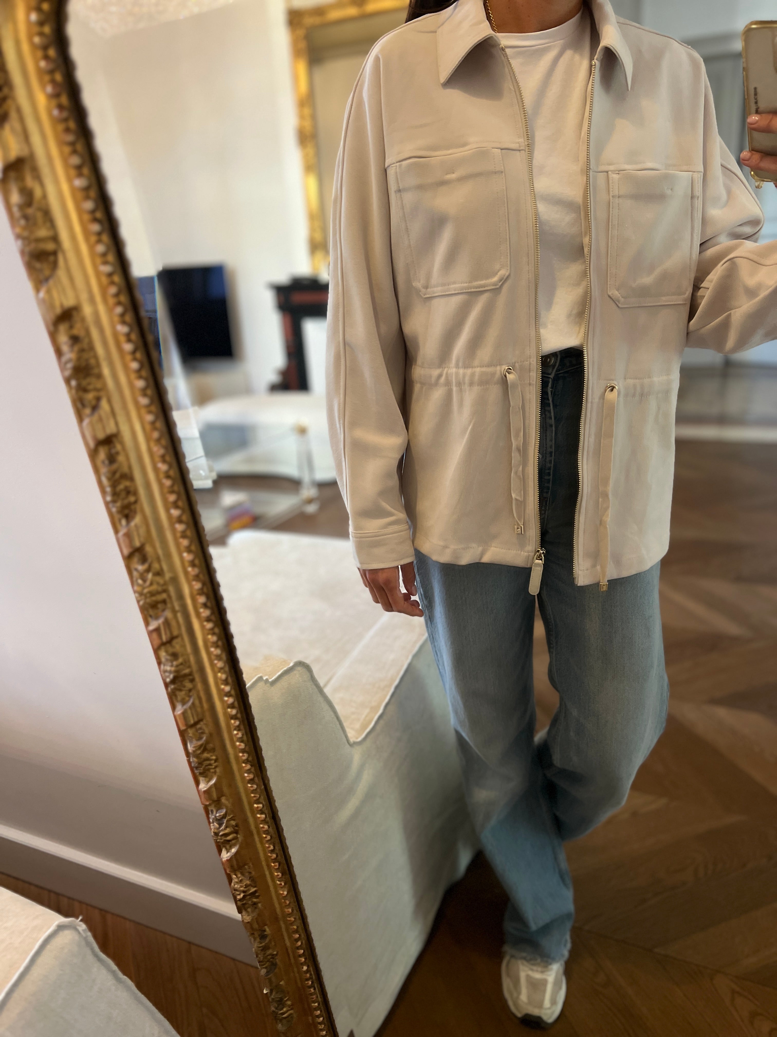 Zara- Veste beige clair avec poches