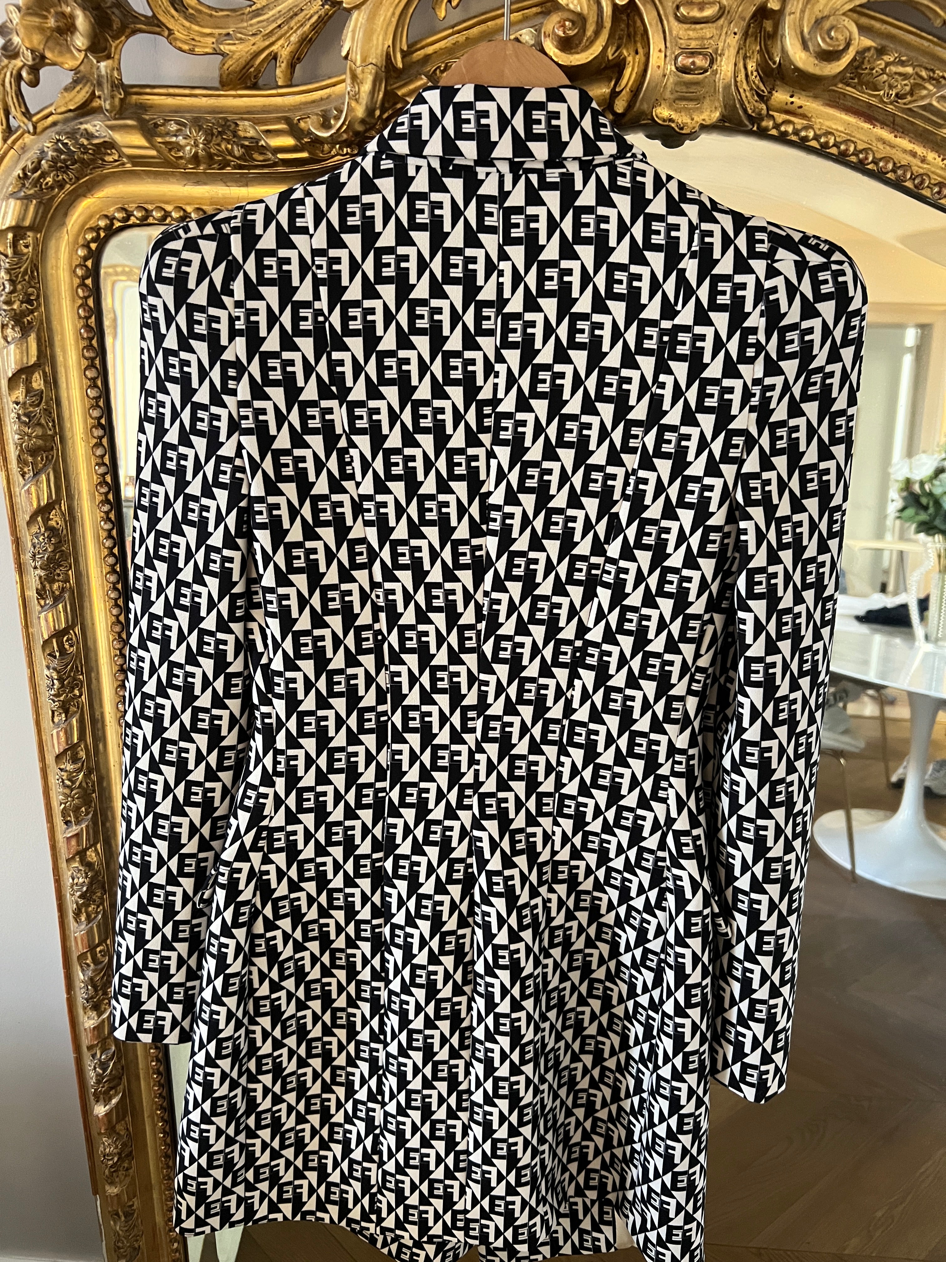 Elisabetta Franchi - Veste longue logo