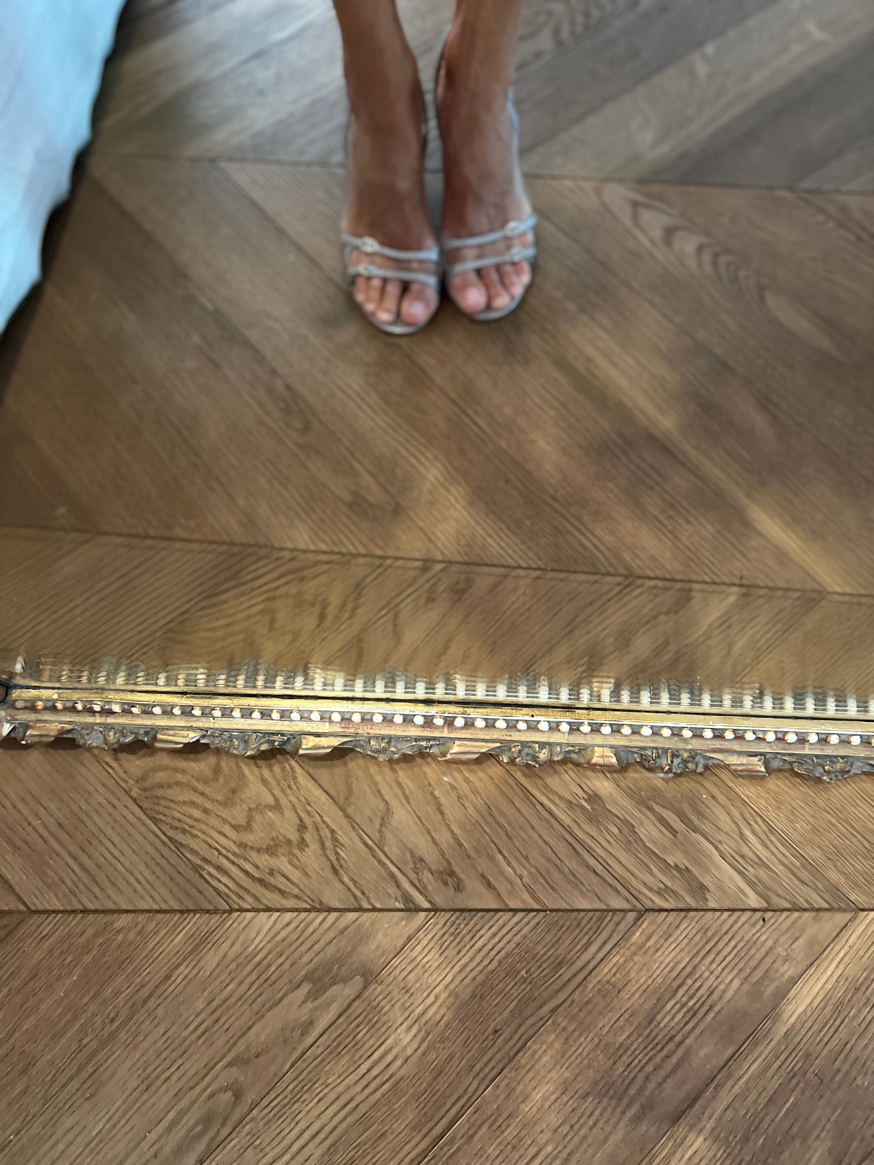 Sandales à talons Charles Jourdan grises