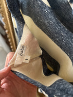 Charger l&#39;image dans la galerie, Débardeur Ba&amp;sh à rayures bleu marine et beige
