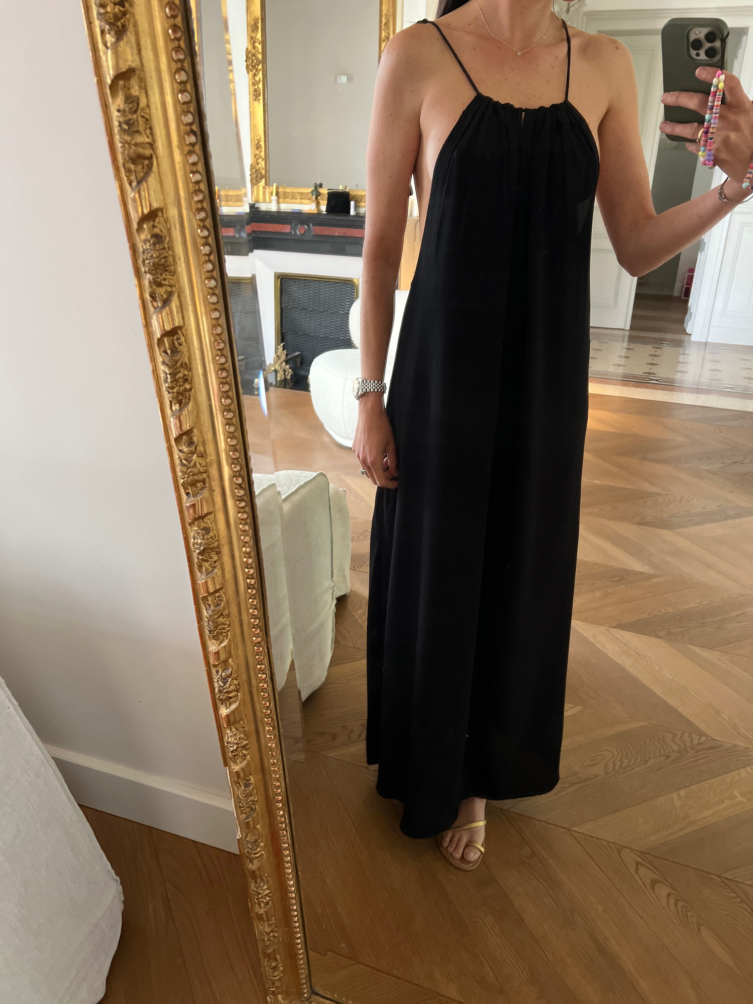Aurianne Sinacola Robe longue noire Elsi Paris