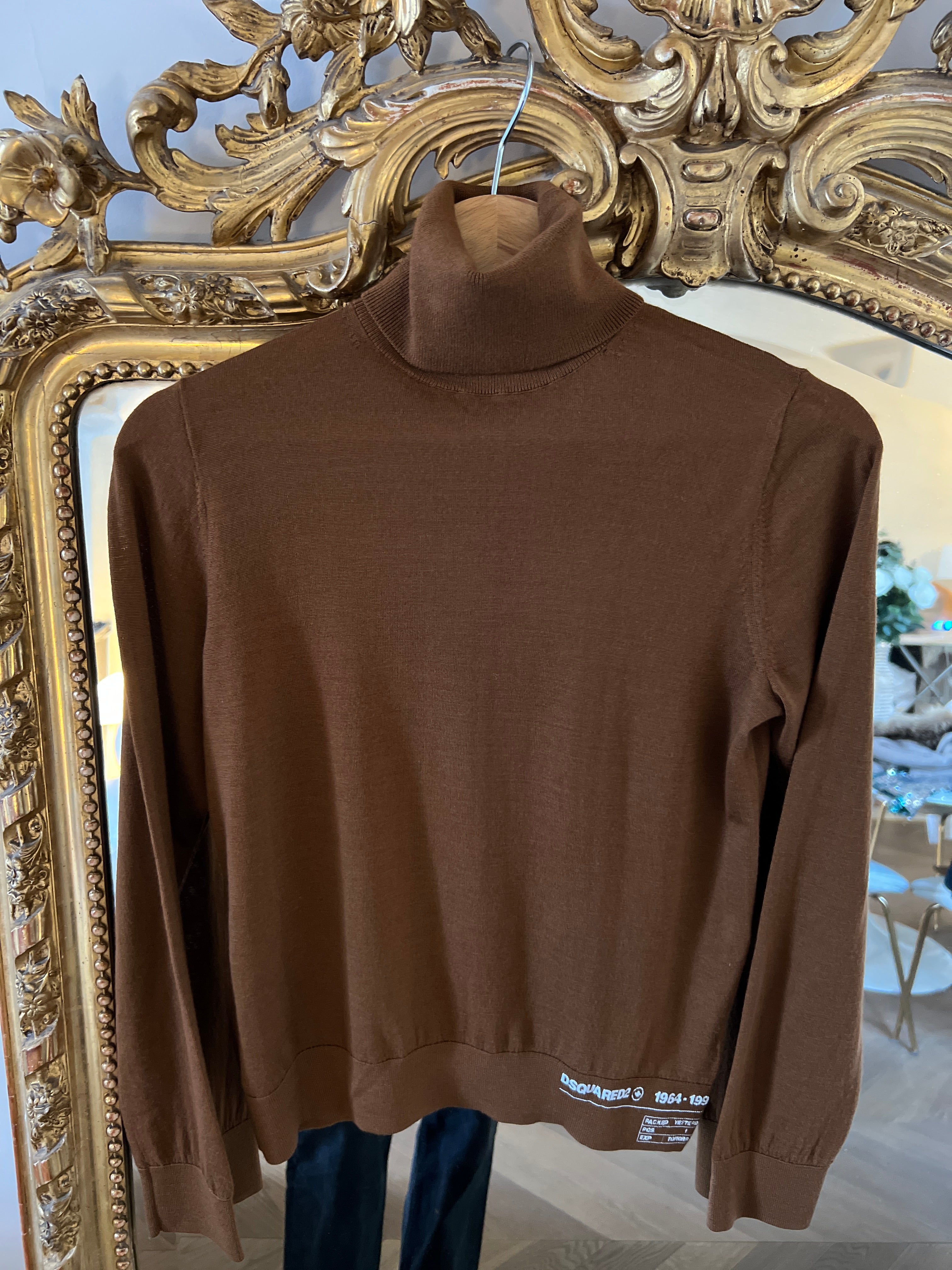 Pull Dsquared2 marron