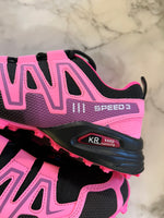 Charger l&#39;image dans la galerie, Baskets rose fluo à lacets
