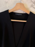 Charger l&#39;image dans la galerie, Tara Jarmon - Robe noire col V manches longues
