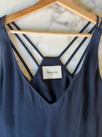 Charger l'image dans la galerie, Berenice - Robe bleu marine Juliana bretelle trio
