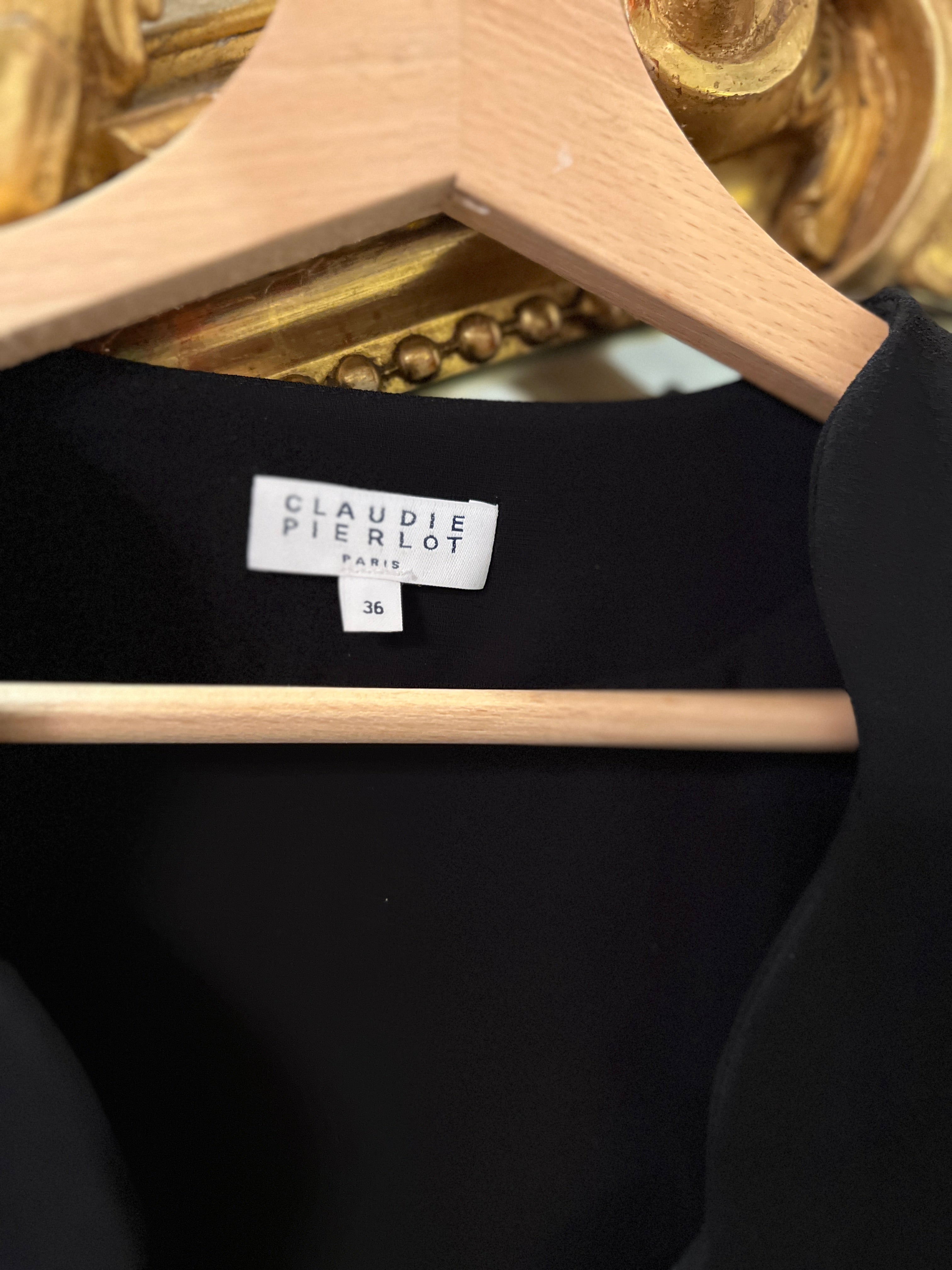 Claudie Pierlot - Robe noire col pétales