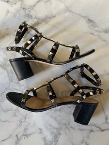 Sandales Valentino Rockstud à brides Noires