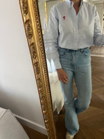 Charger l'image dans la galerie, Ami - Chemise en coton bleu ciel classique
