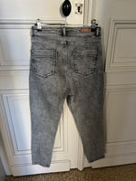 Charger l'image dans la galerie, Sessun - Jean slim gris
