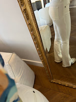 Charger l'image dans la galerie, Jeanne Vouland - Jean blanc évasé neuf avec étiquettes
